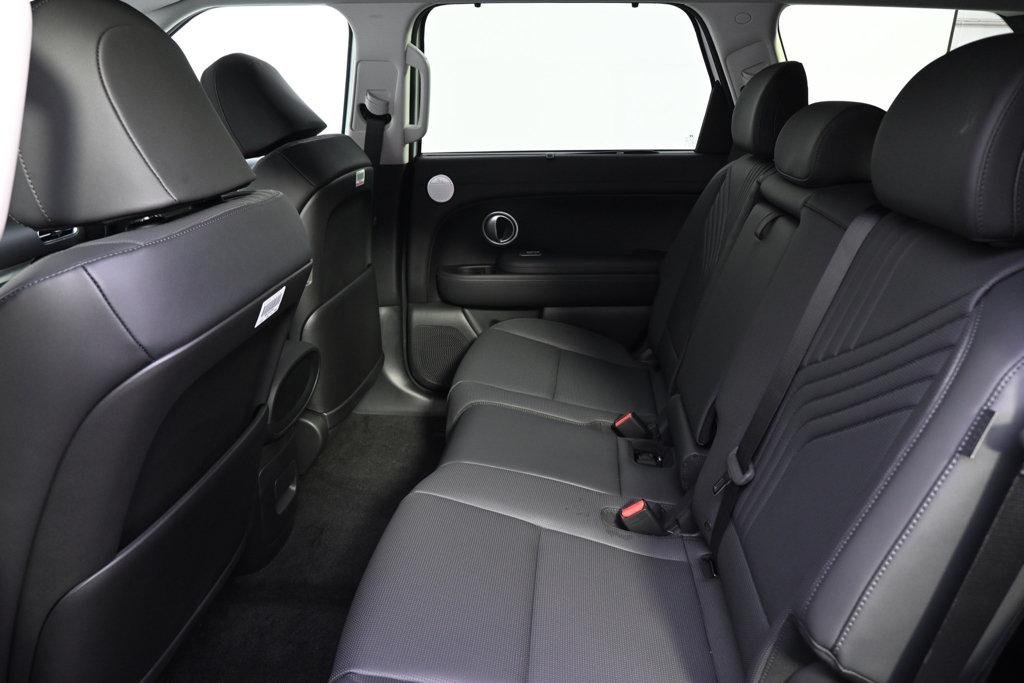 New 2026 White Pearl Hyundai SEL 8P image 21