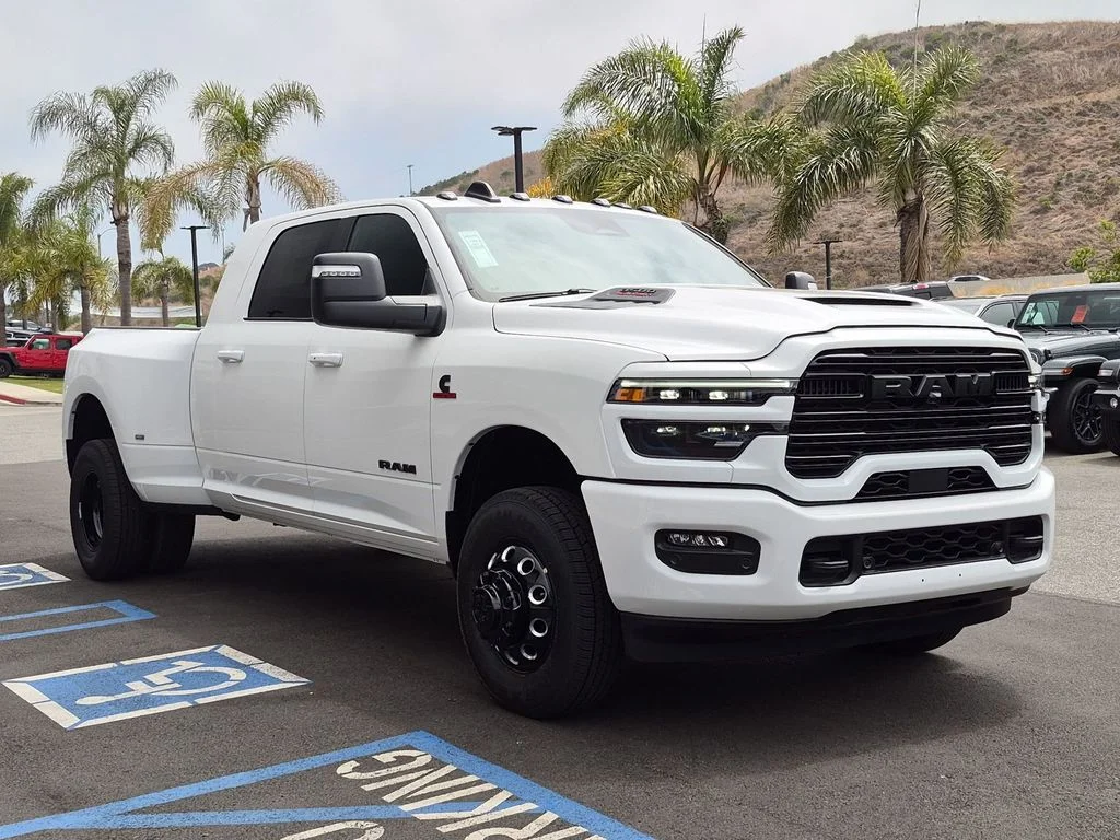New 2026 Bright White Clear-Coat Exterior Paint RAM Laramie image 3