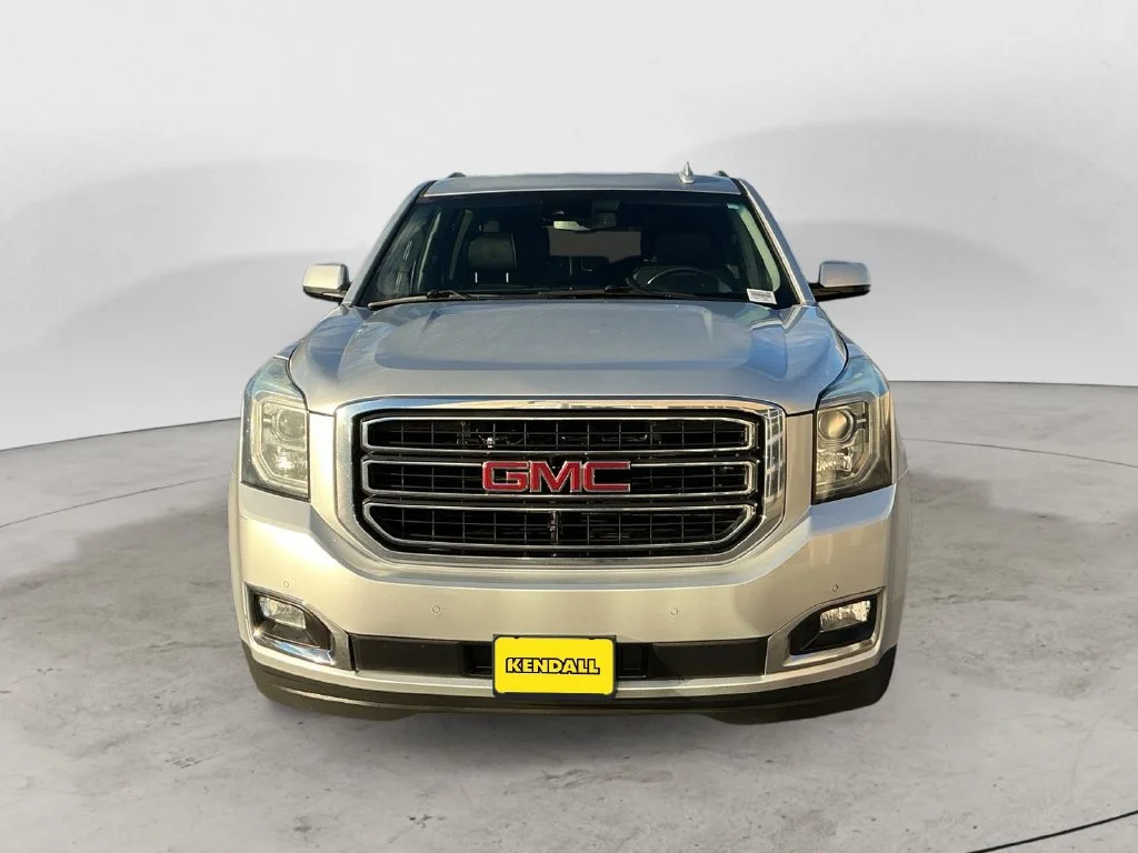Used 2018 QUICKSILVER METALLIC GMC SLT image 2