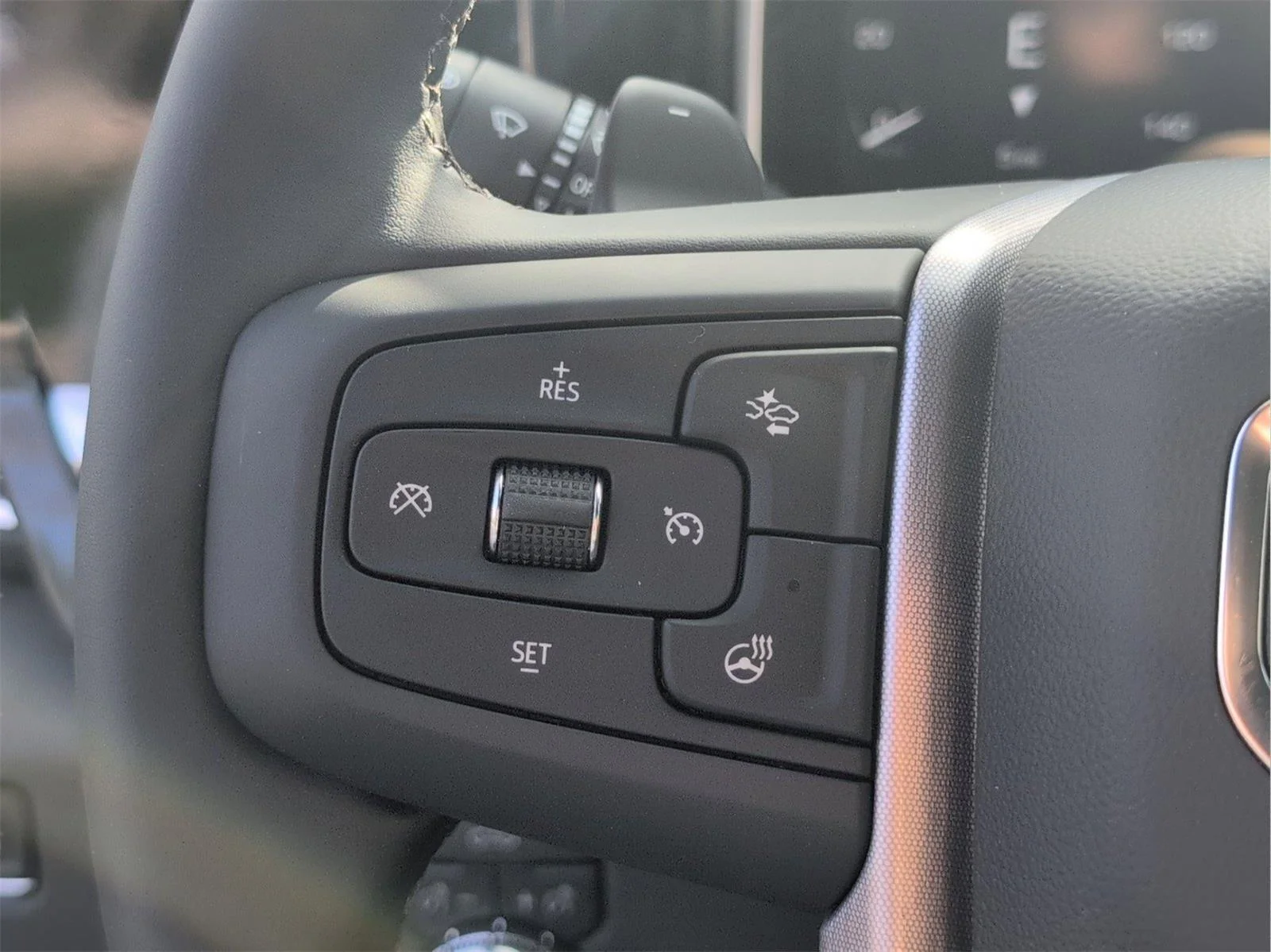 New 2026 Summit White GMC Elevation image 19
