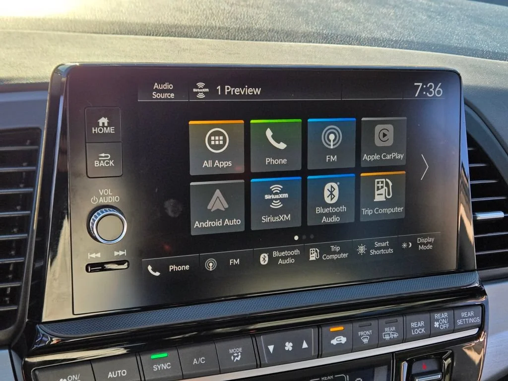 Used 2025 Black Honda EX-L image 19