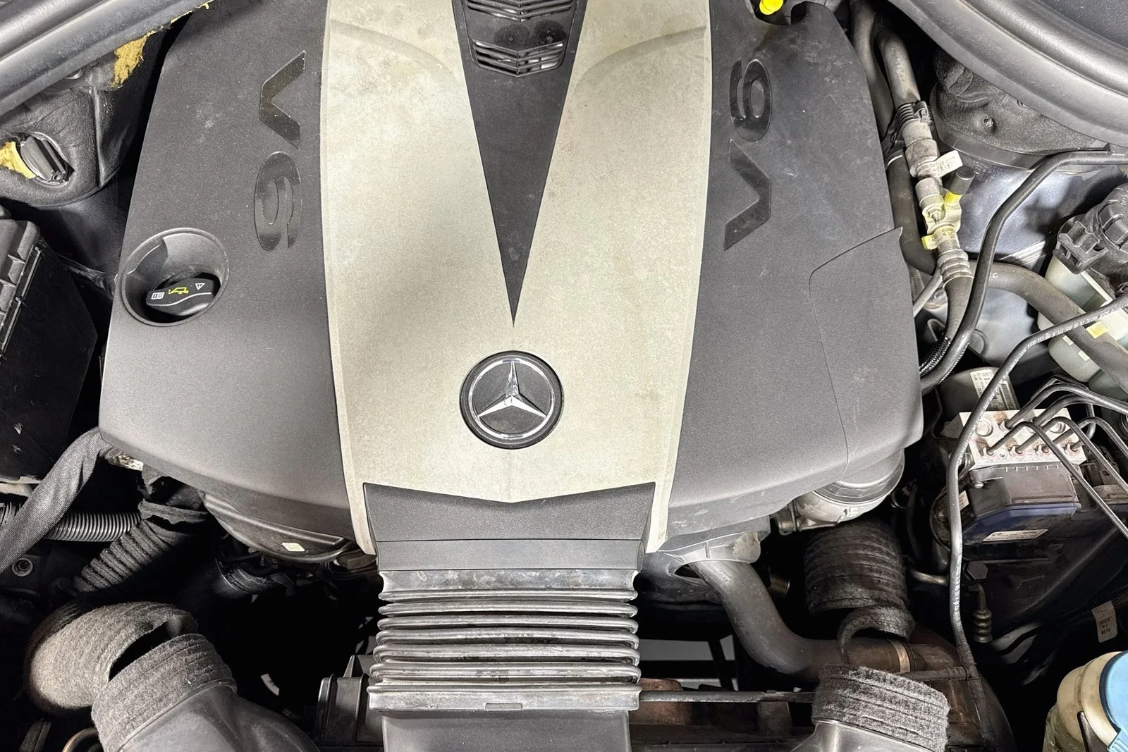 Used 2012 Steel Grey Metallic Mercedes-Benz ML 350 BlueTEC® image 29