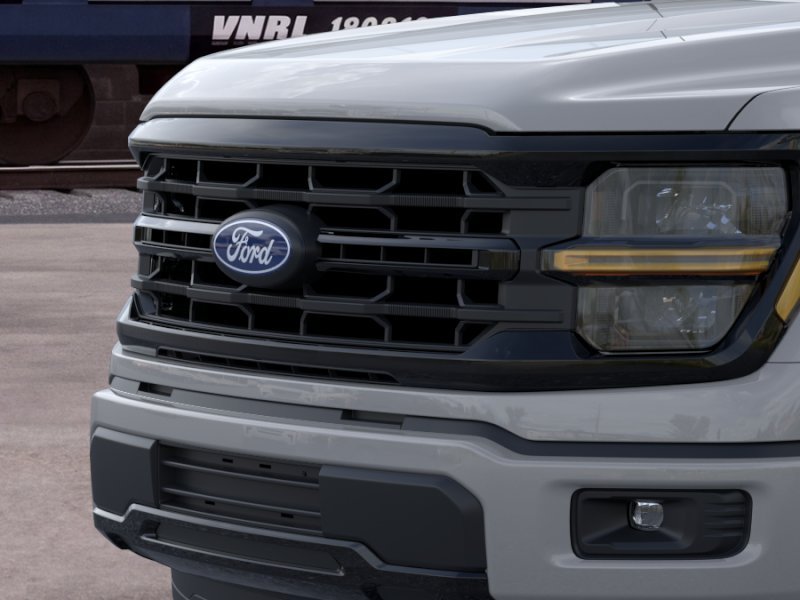 New 2026 Avalanche Ford XLT image 17