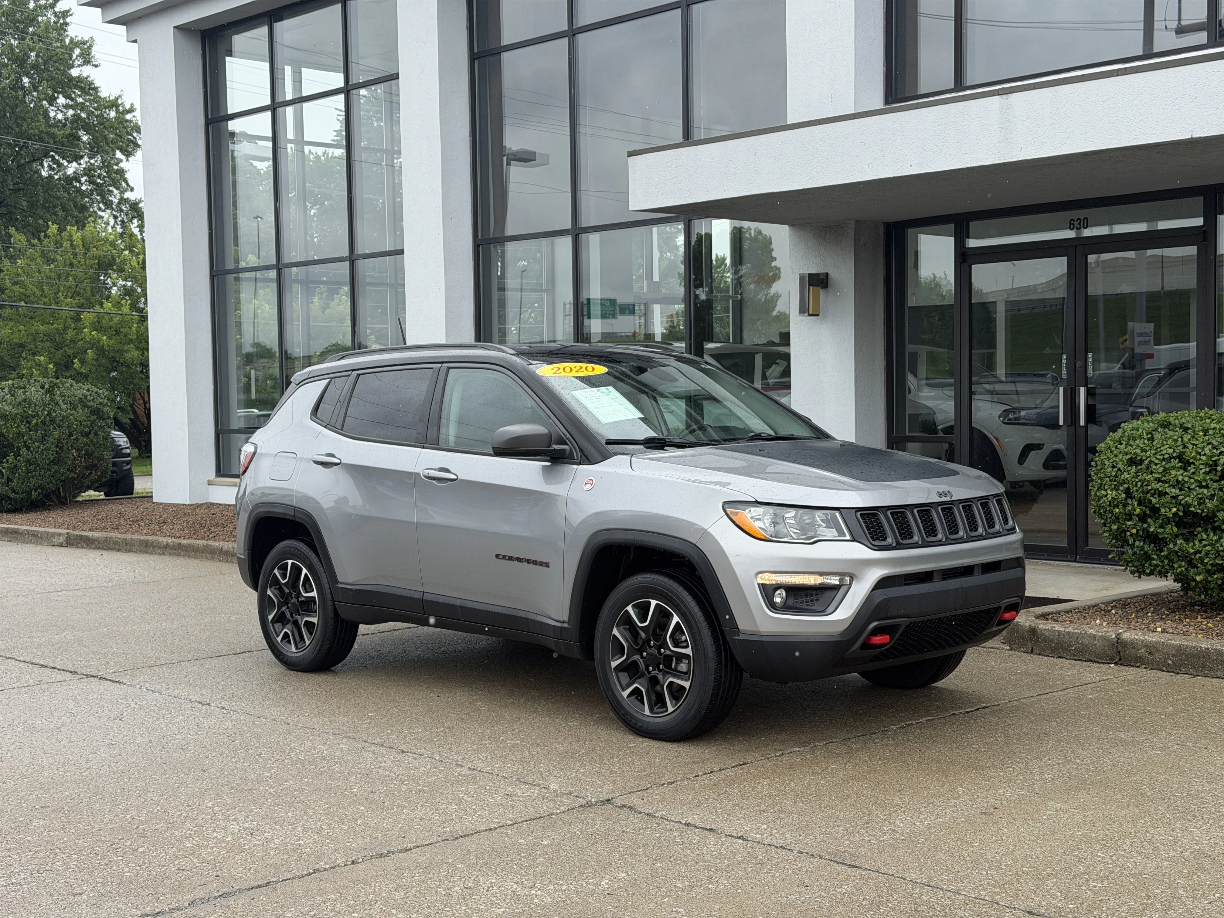 Used 2020 Jeep Compass Trailhawk with VIN 3C4NJDDB6LT202824 for sale in Jeffersonville, IN