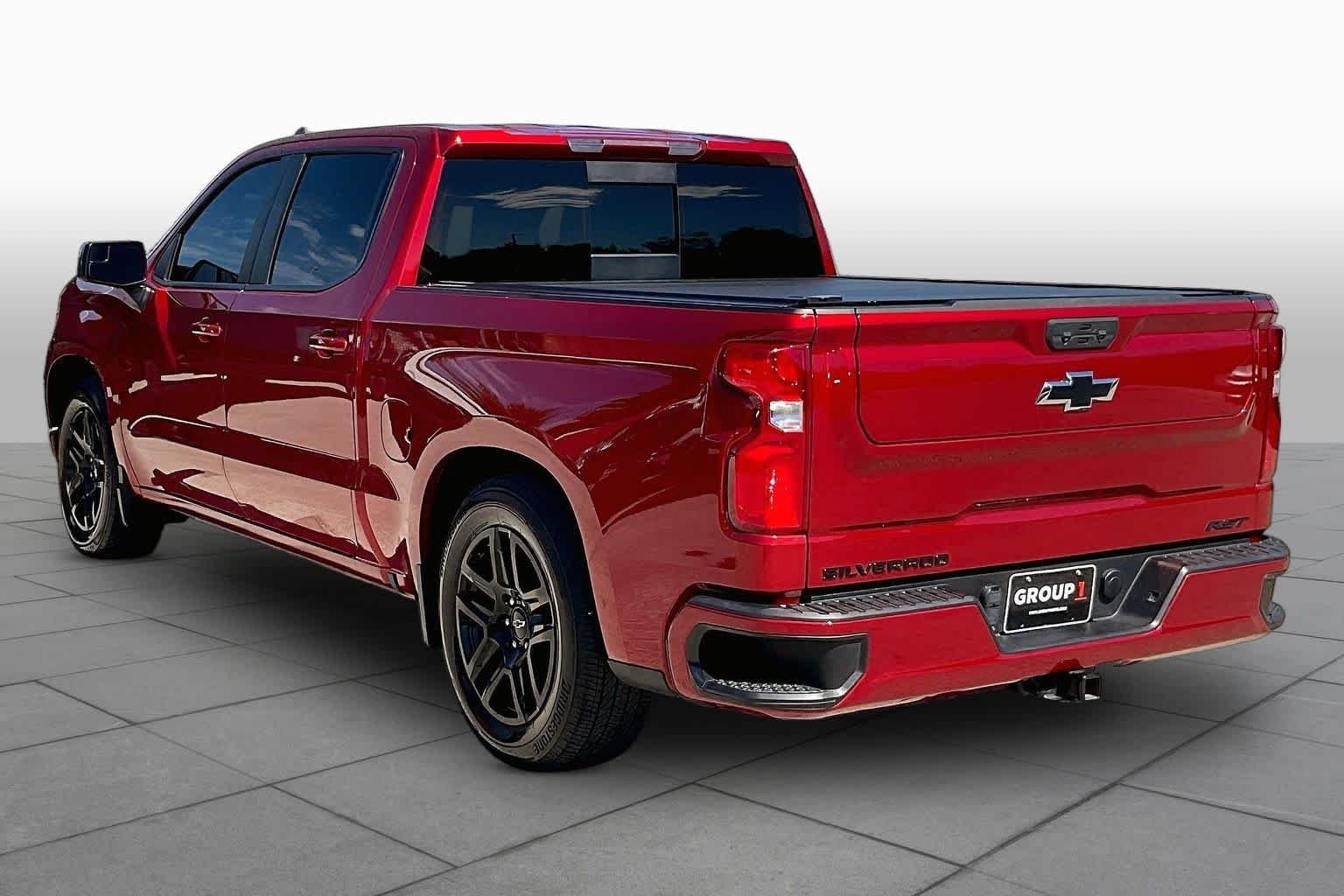 Used 2025 Radiant Red Tintcoat Chevrolet RST image 12