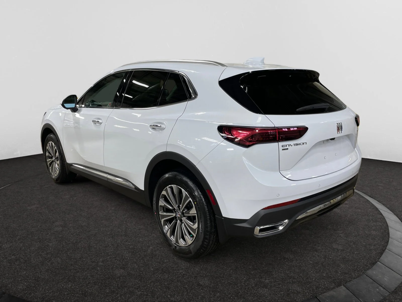 New 2026 Iridescent White Tricoat Buick Preferred AWD image 3