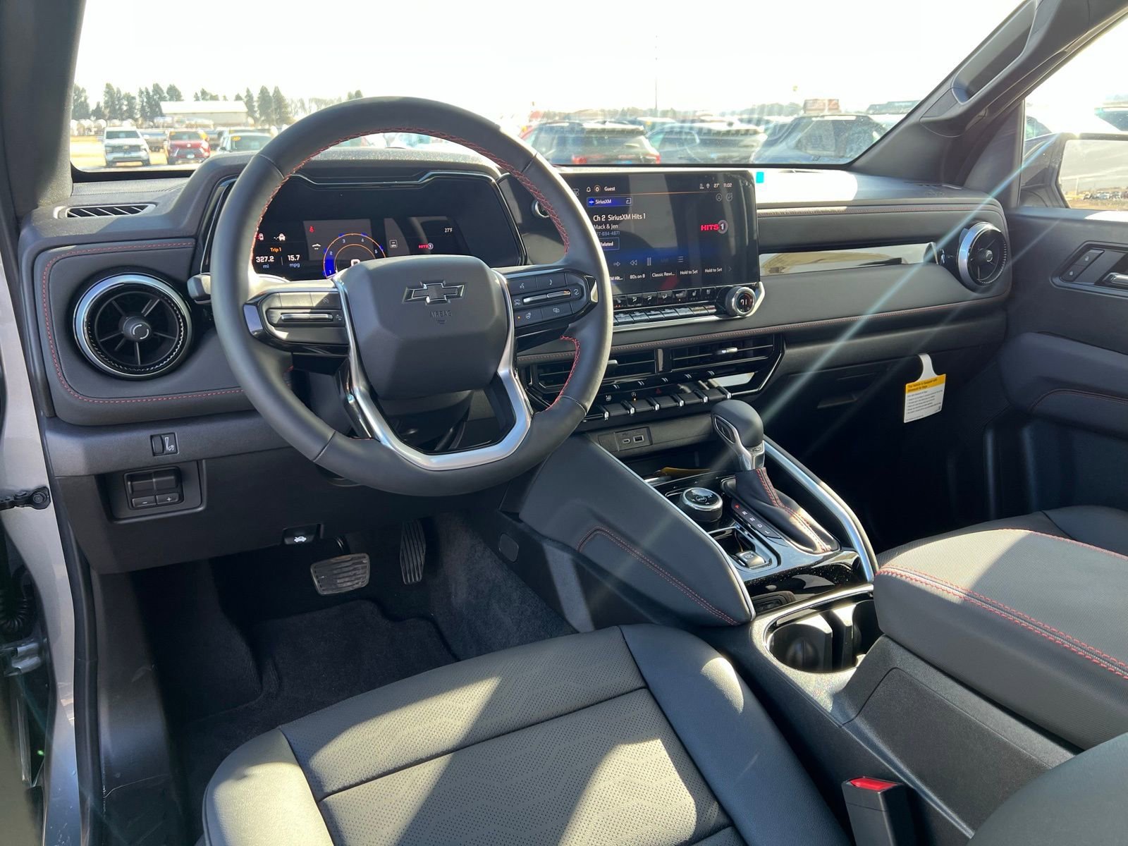 2026 Chevrolet Colorado Z71 - Photo 16