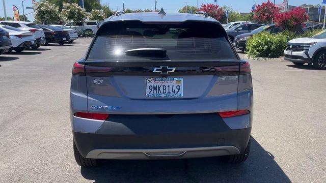 Used 2023 Gray Ghost Metallic Chevrolet Premier image 6