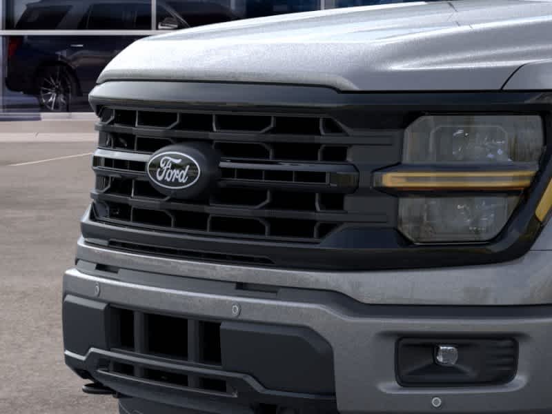 New 2026 Carbonized Gray Metallic Ford XLT image 17