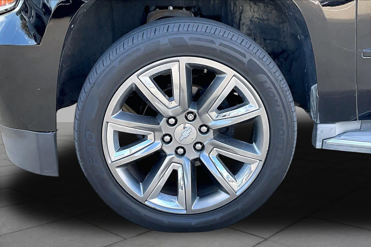 Used 2015 Black Chevrolet LTZ image 10