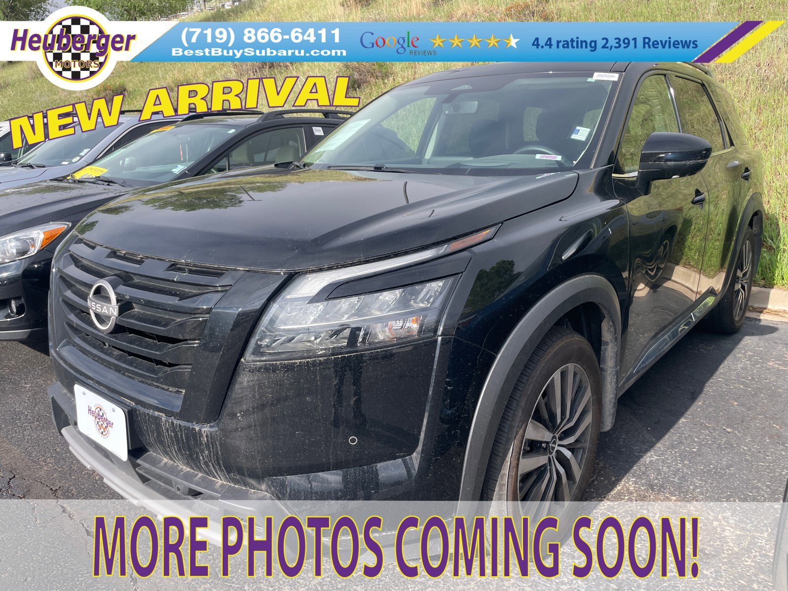 2025 Nissan Pathfinder Platinum 4WD's photo