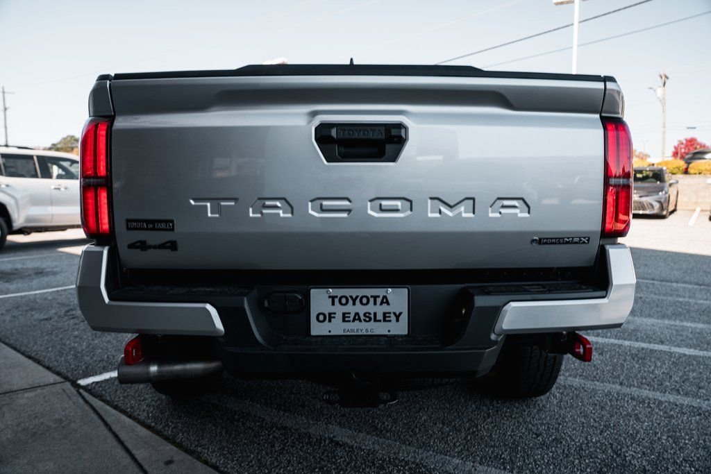 2025 Toyota Tacoma TRD Off Road - Photo 6