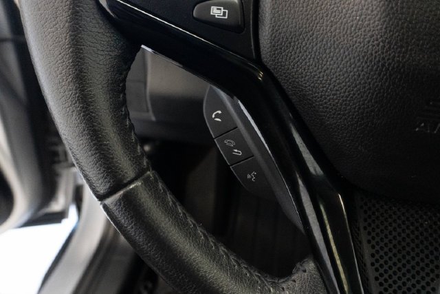Used 2022 Silver Honda EX-L image 11