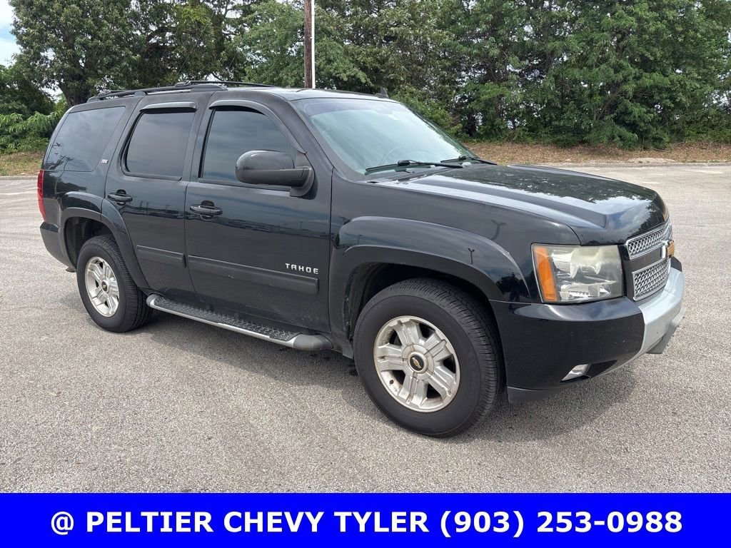 2014 Chevrolet Tahoe's photo