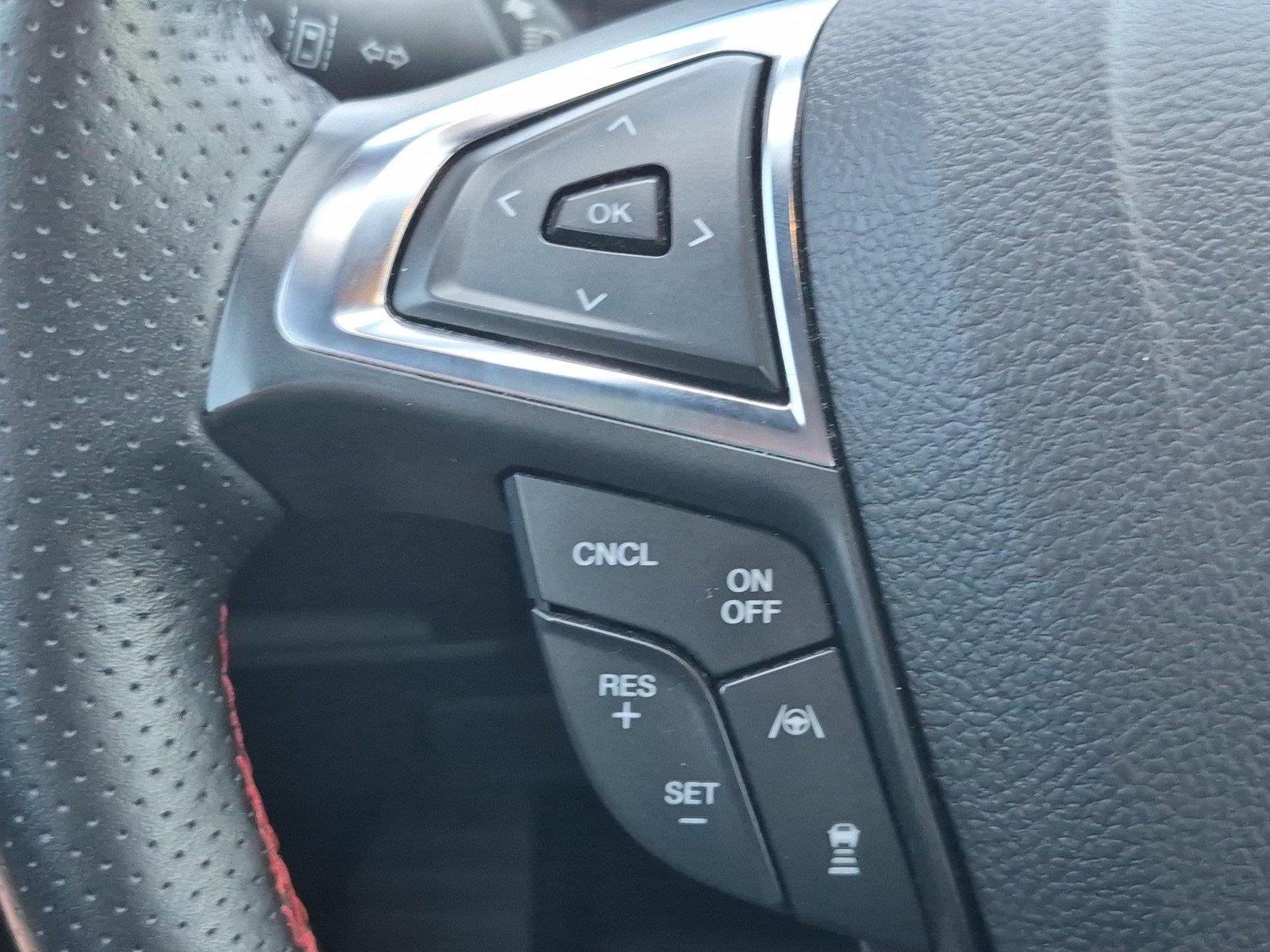 Used 2022 Rapid Red Metallic Tinted Clearcoat Ford ST-Line image 20