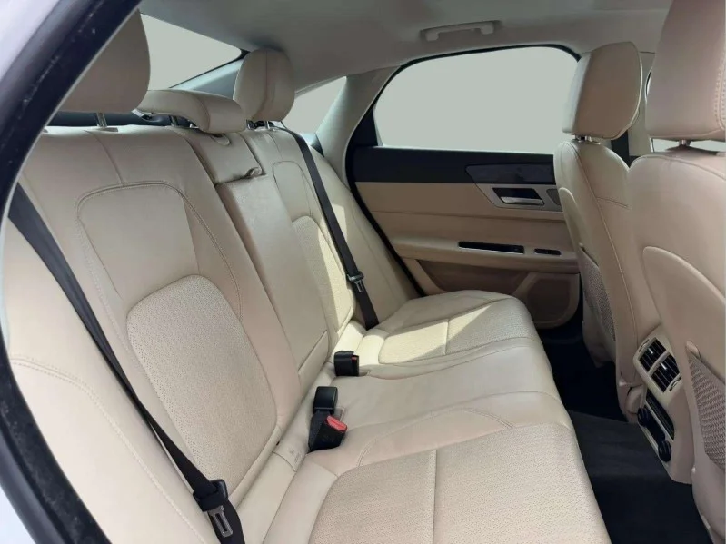 2018 Jaguar XF Prestige - Photo 27