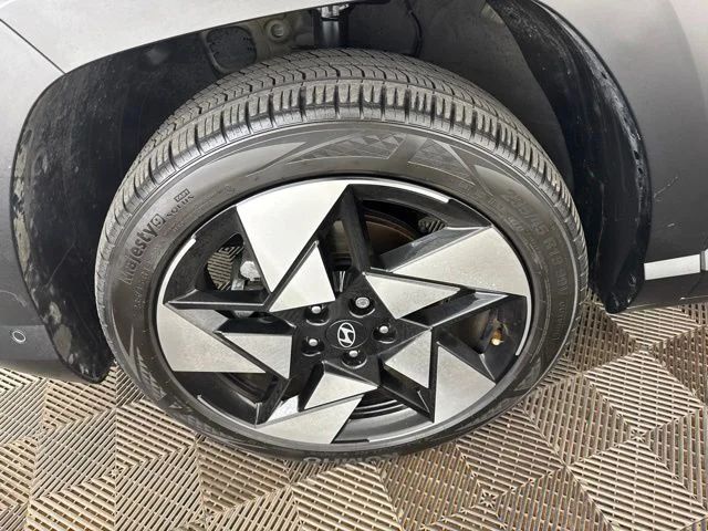 Used 2024 Black Hyundai Limited image 32