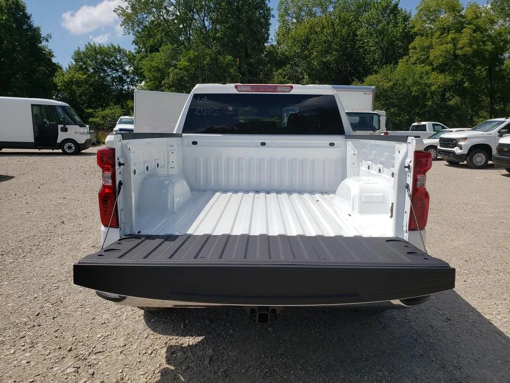 2026 Chevrolet Silverado 1500 LT - Photo 10
