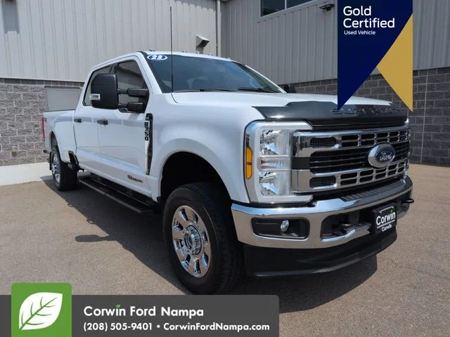 Certified Used 2023 Oxford White Ford  image 1
