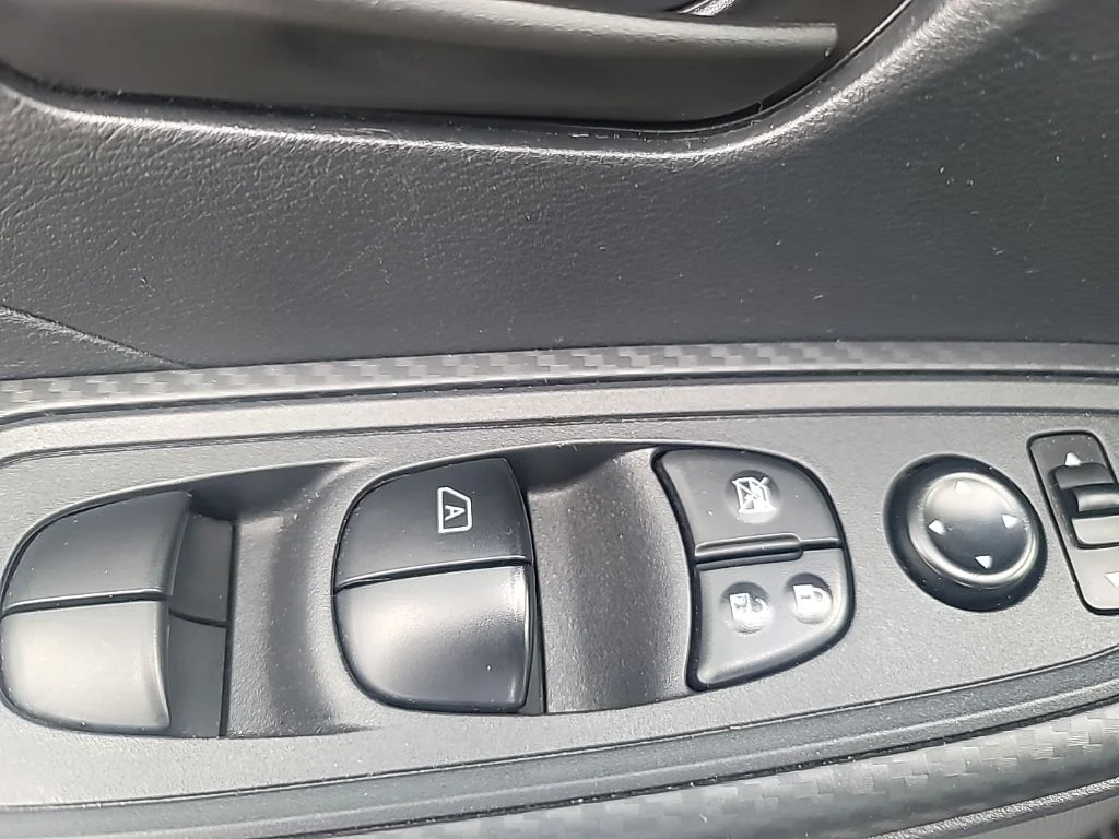 Used 2025 Black Nissan 1.6 S image 8