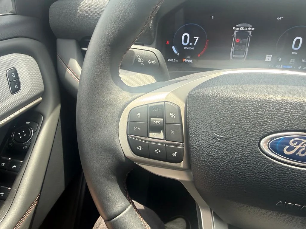 New 2026 Space White Metallic Ford Active image 14