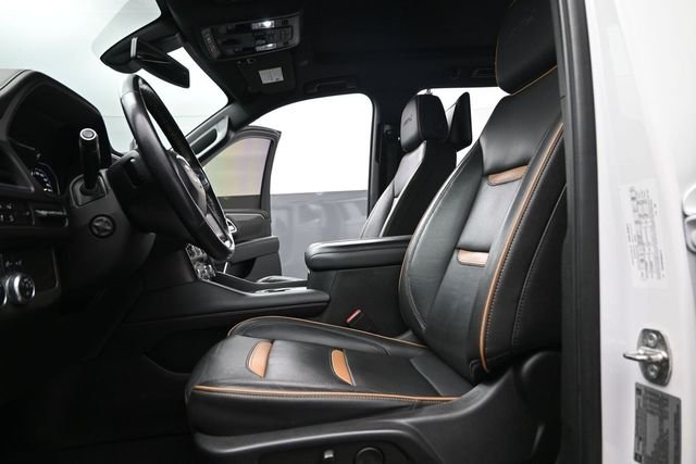 Used 2021  GMC AT4 image 15