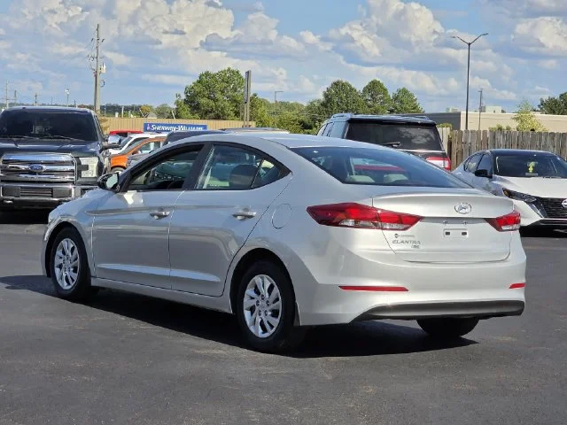 Used 2018 Symphony Silver Hyundai SE image 6
