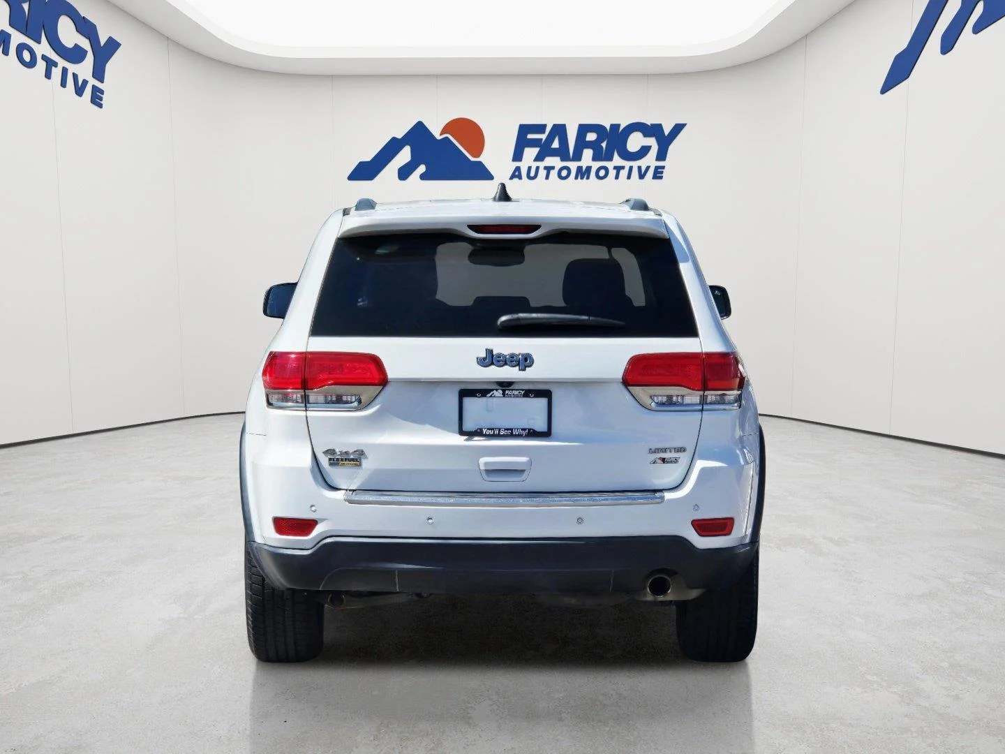 Used 2015 Bright White Clearcoat Jeep Limited image 5