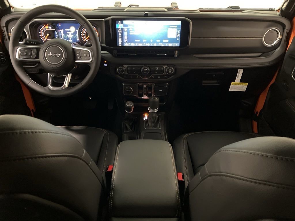 New 2026 Joose Exterior Paint Jeep Sahara image 3