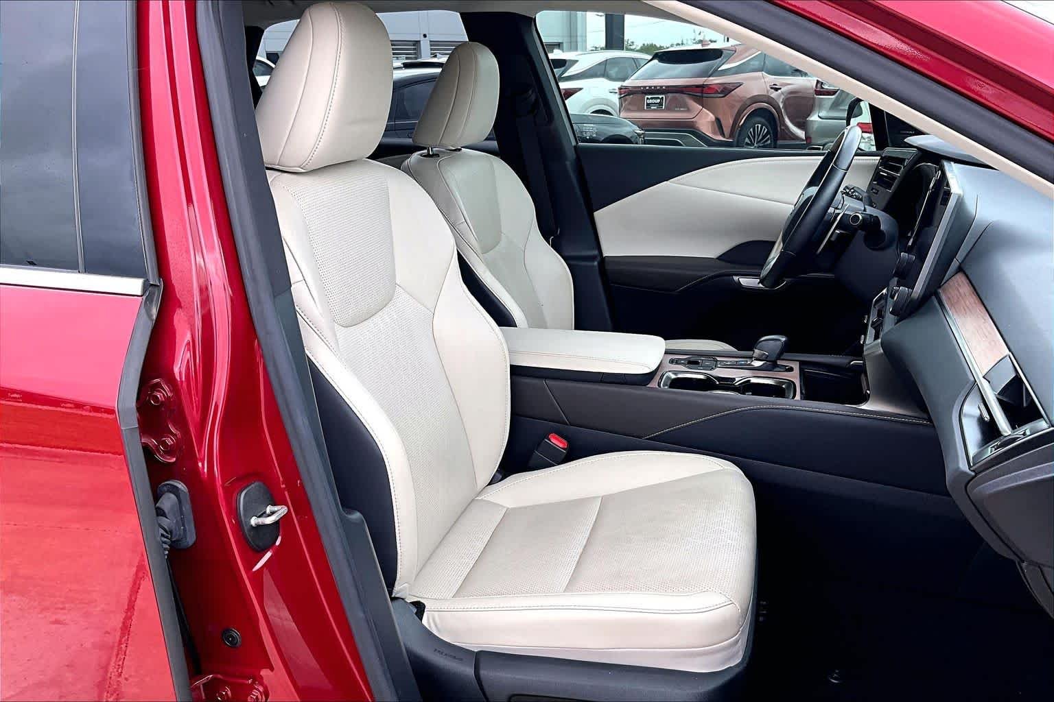 Used 2023 Matador Red Mica Lexus Premium Plus image 9