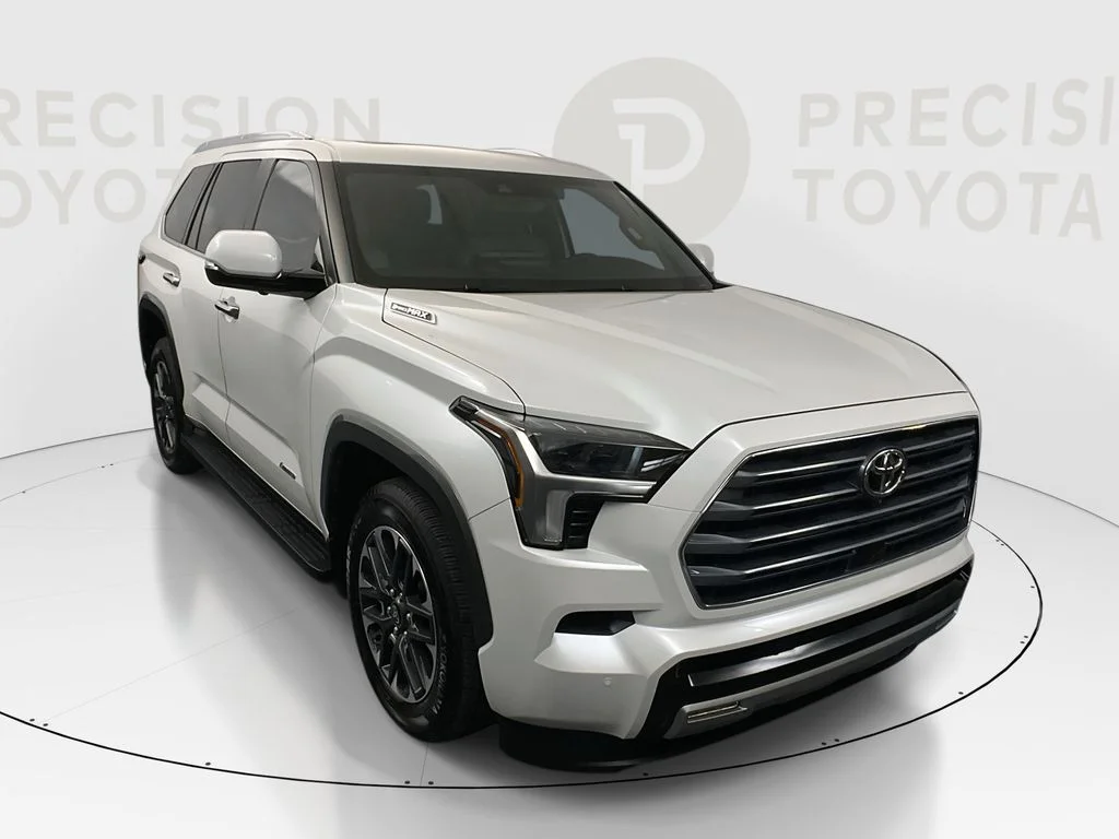 2026 Toyota Sequoia Limited 4WD i-FORCE MAX Hybrid's photo