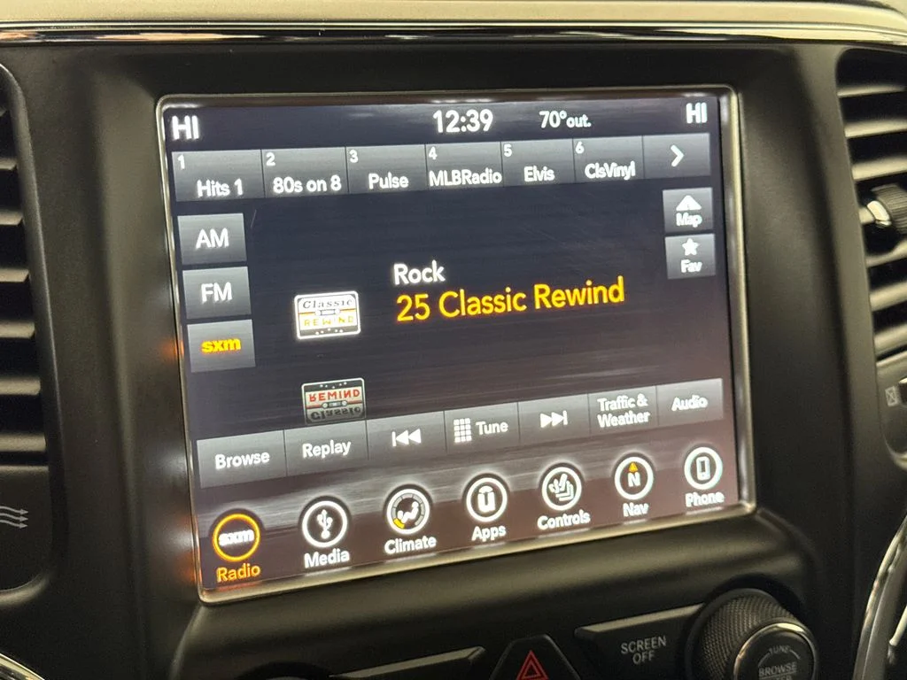 Used 2018 White Jeep Limited image 20
