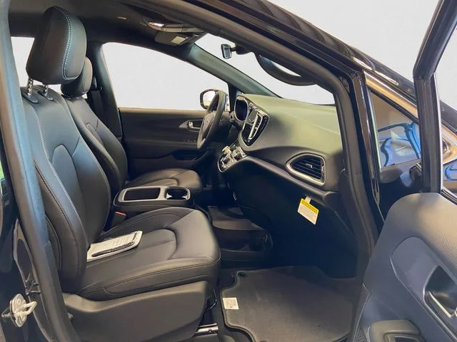New 2026 Black Chrysler LX image 16