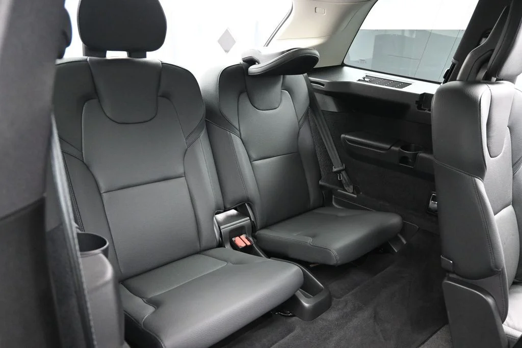 Certified Used 2023 Thunder Grey Volvo Plus image 22