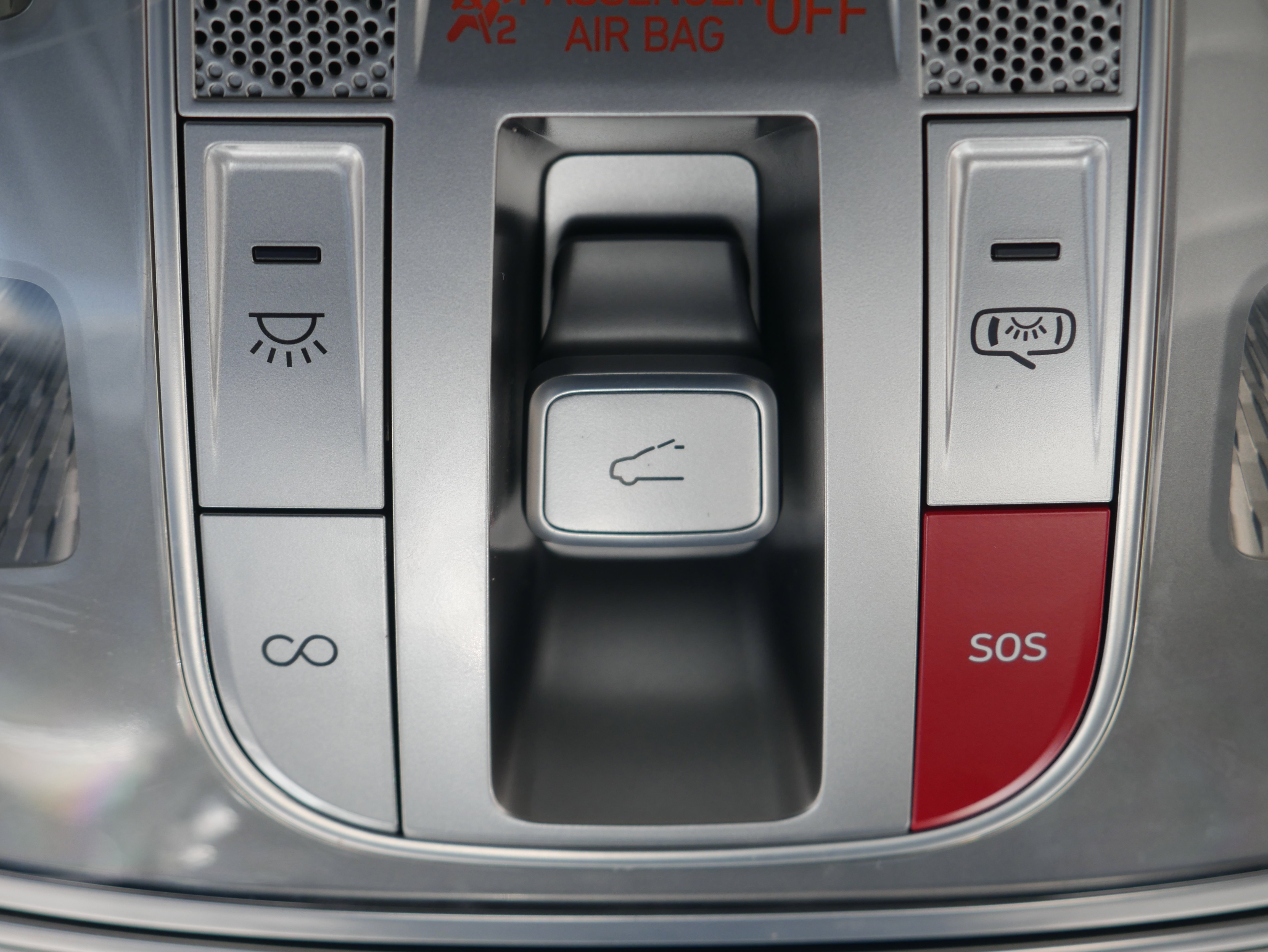 Used 2023 Green Genesis 2.5T AWD image 33