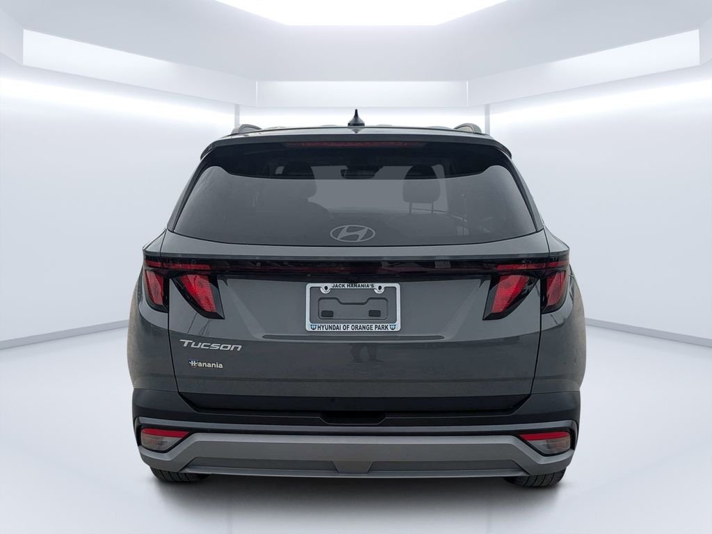 Used 2025 Gray Hyundai SEL image 4