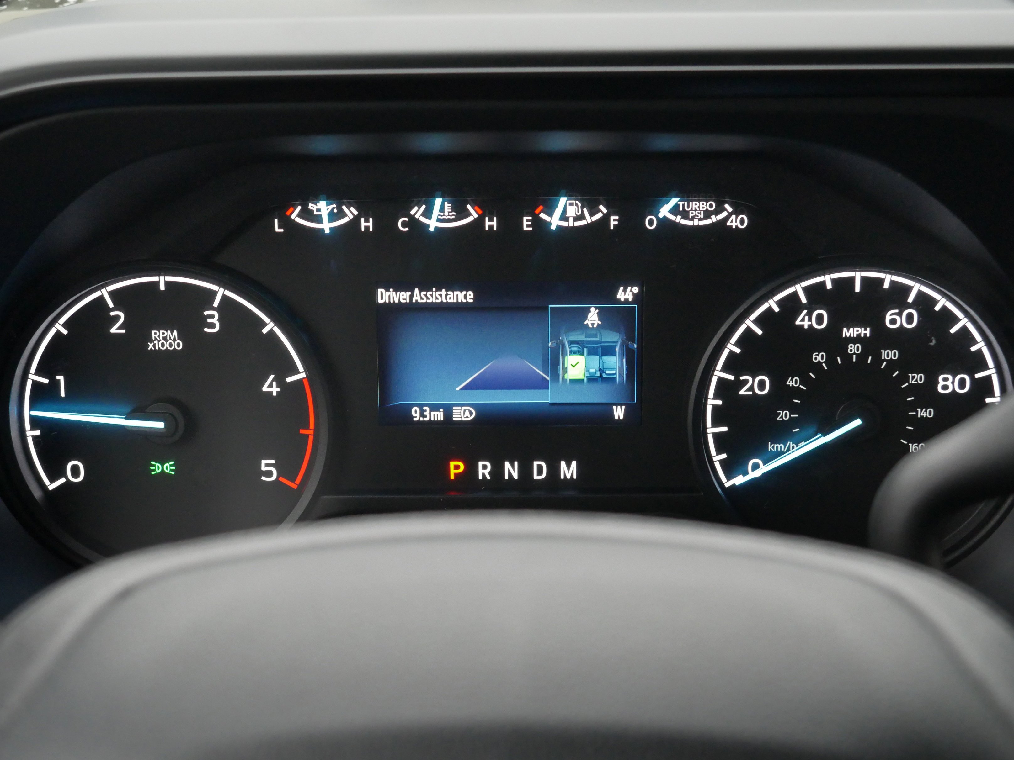 New 2026 Oxford White Ford F-550® XLT image 6