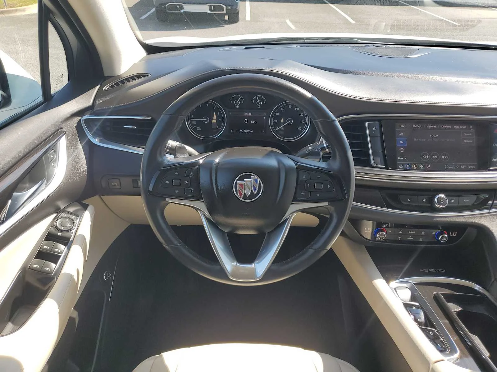 Used 2023 Summit White Buick Essence image 11