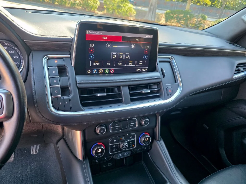 Used 2021 SATIN STEEL METALLIC Chevrolet LT image 17