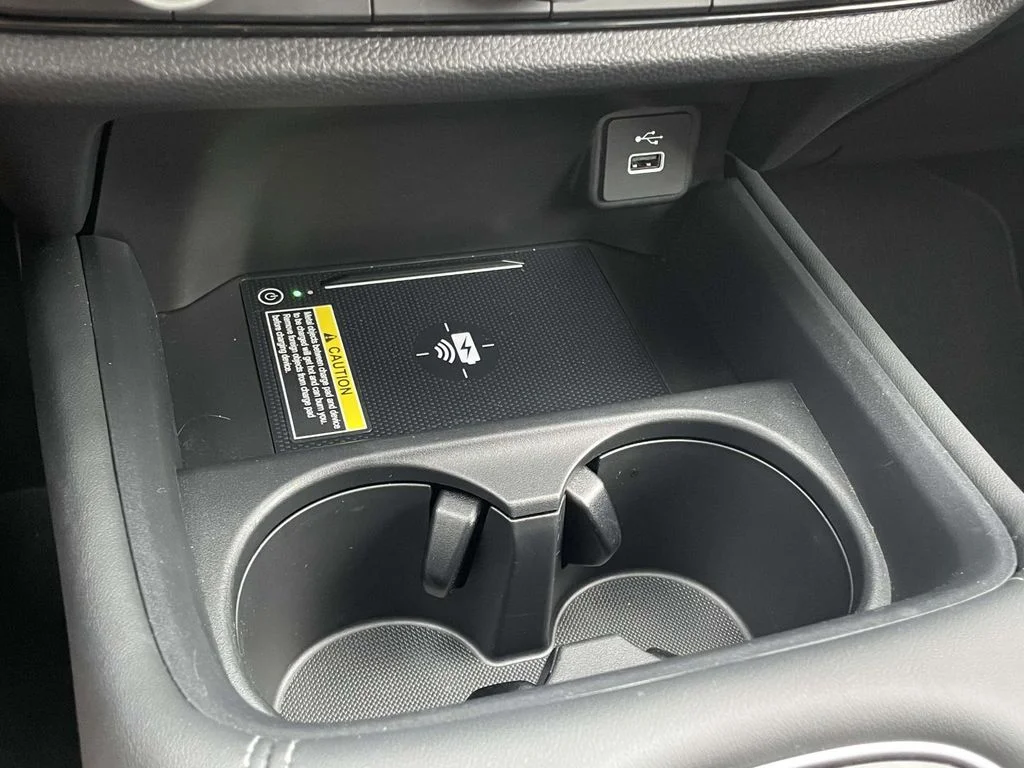 Used 2024  Honda EX-L image 19