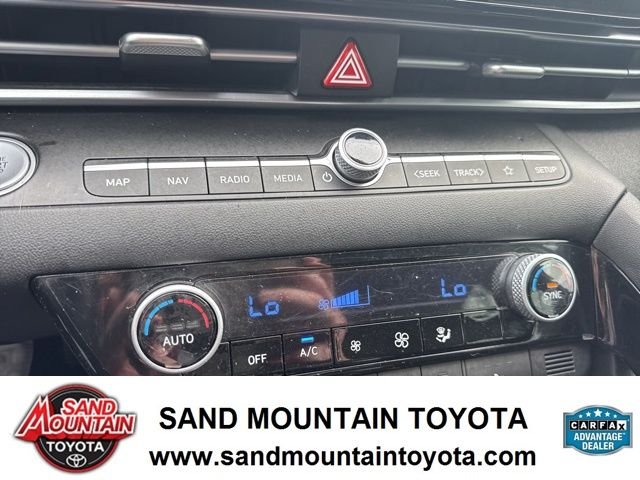 2023 Hyundai Elantra SEL - Photo 21