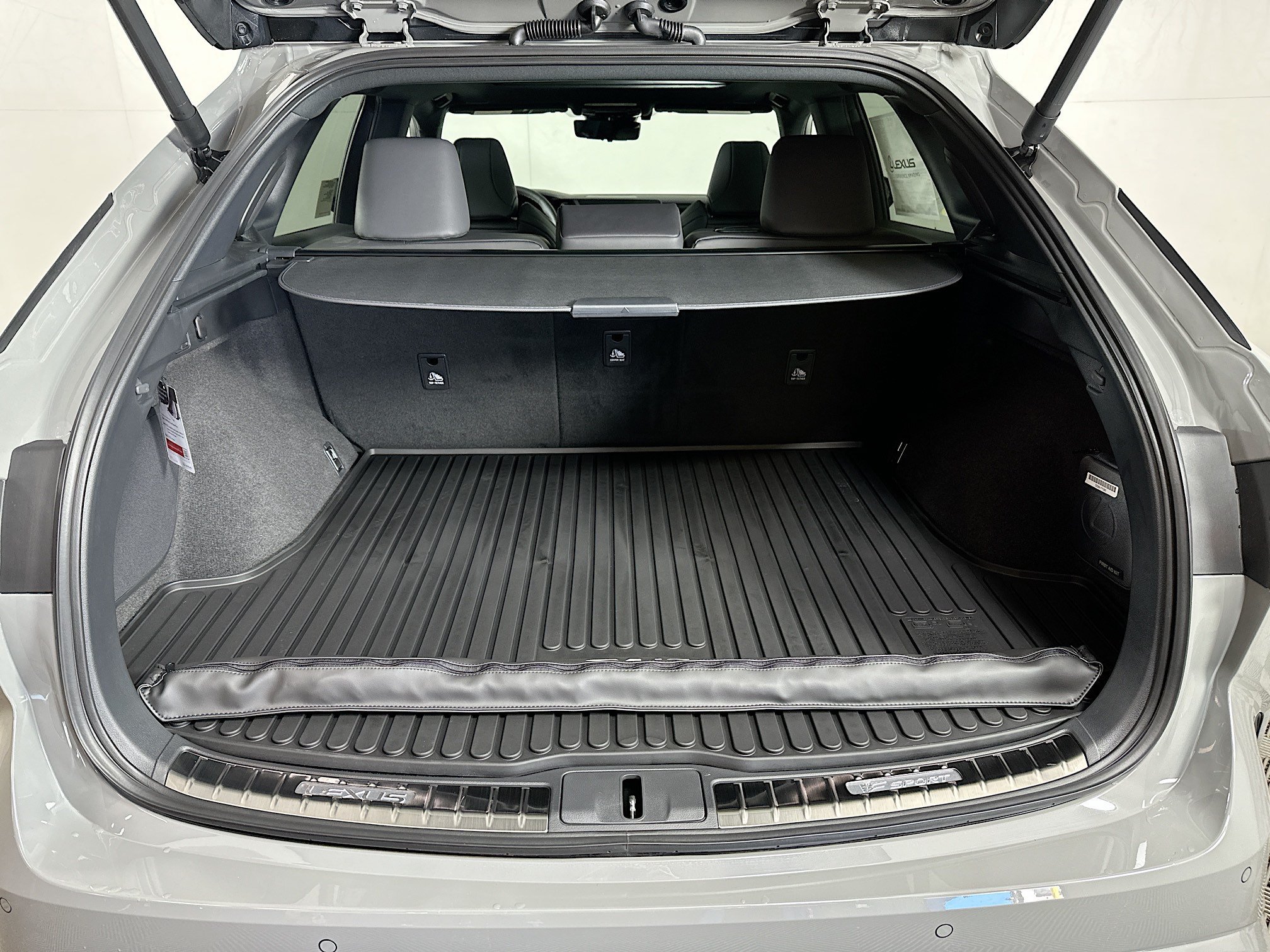 2026 Lexus RX 500h F-Sport - Photo 26