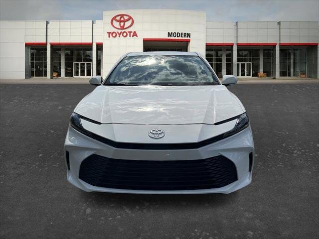 Certified Used 2025 ICE CAP Toyota  image 2