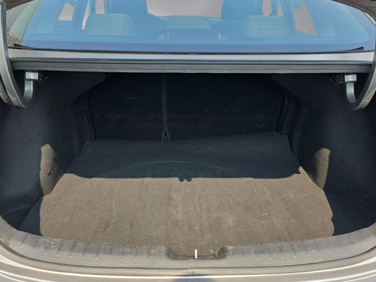 Used 2023 Gray Kia LXS image 27