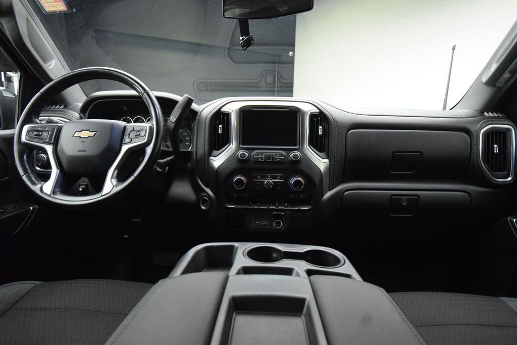 Used 2019 Brown Chevrolet LT image 3