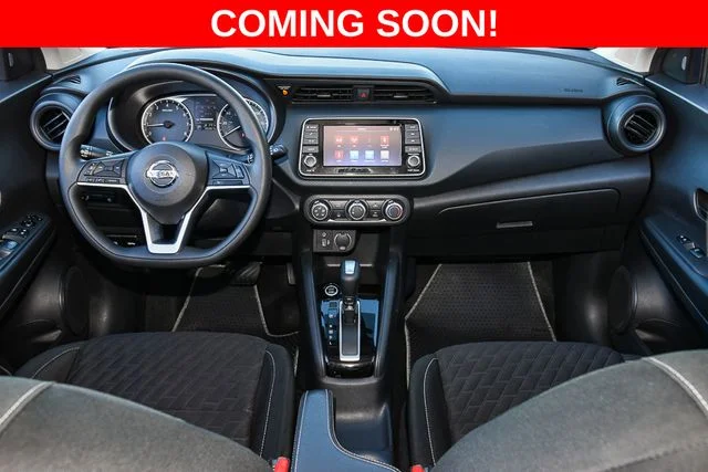 Used 2021 Blue Nissan S image 27
