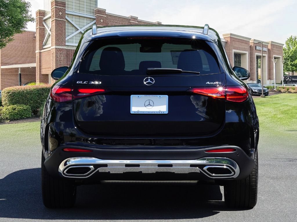 New 2026 Black Mercedes-Benz GLC 300 image 39