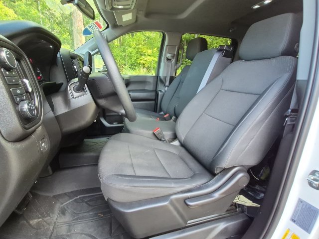 Used 2023 White Chevrolet Custom image 27