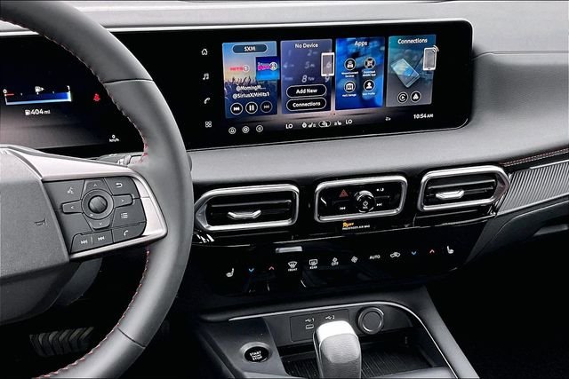 New 2026 Nissan Sentra SR 4D Sedan