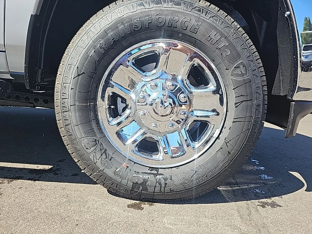 2026 RAM 2500 Tradesman - Photo 9